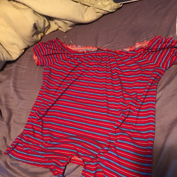 I’m Selling A Black & White Dress. Good For Events - Picture 2 of 4